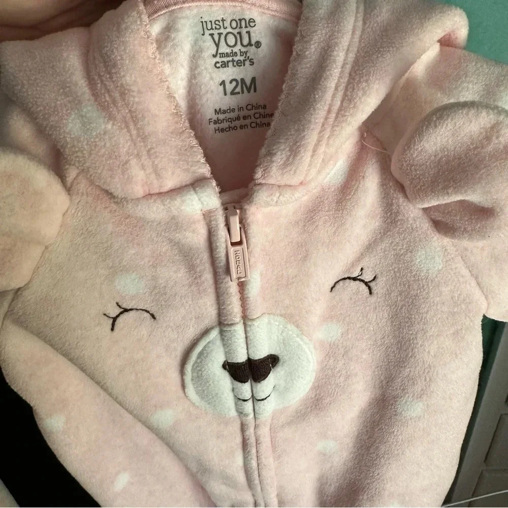 ⭐️ Cozy zip‎ up Carters bear one piece outfit 12m